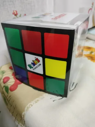 Casio G-Shock Rubik's Edición Limitada