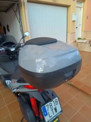 Piaggio MP3 300 HPE sport 3 Ruedas