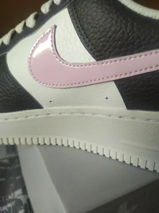 Nike Air Force 1 '07