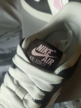 Nike Air Force 1 '07