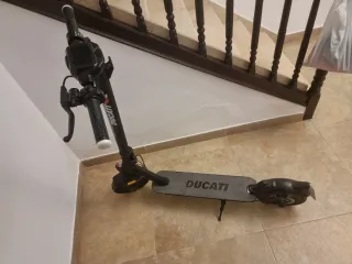 Patinete Eléctrico Ducati Pro 2 Plus Negro