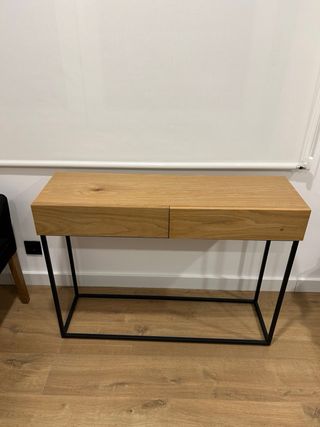 Consola de madera y metal con dos cajones