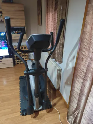 Bicicleta Elíptica NordicTrack E 4.0