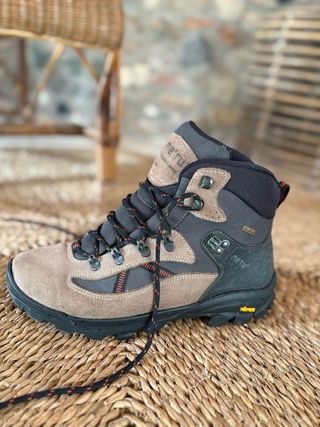 Scarponi da trekking Metru N. 43