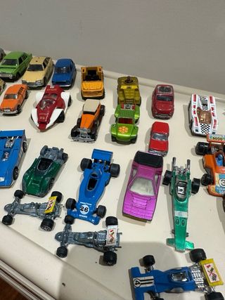 Modellini auto e moto vintage