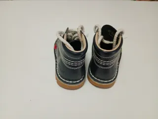 Botas Kickers Talla 23