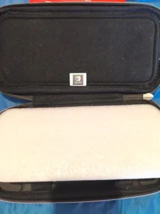 Custodia da viaggio Deluxe per Nintendo Switch Zelda Tears of the Kingdom