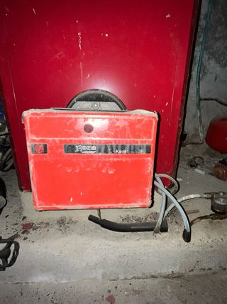 Caldera Roca GO 50/GT Roja con termo