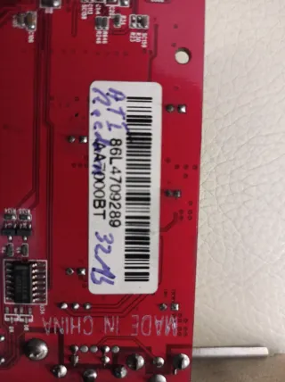 Tarjeta Gráfica ATI Radeon RV100 DDR