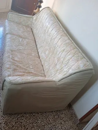 Sofá 3 plazas tela beige y verde