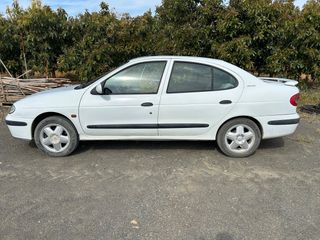 Renault Megane 1999