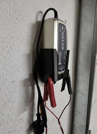 Suporte de parede CTEK MXS 10