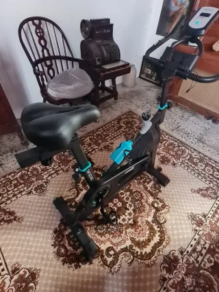 Bicicleta Estática Negra