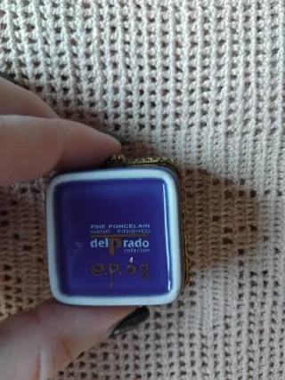 Scatoline in porcellana decorate