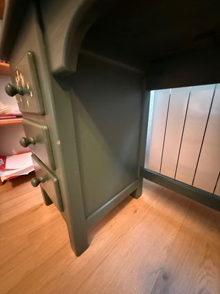 Scrivania per bambini in legno di pino verniciato