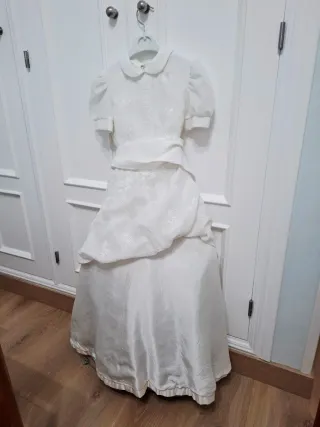 Vestido Comunión bordado. Talla 8-9 Años