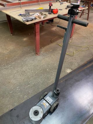 Gato hidráulico neumático para camiones