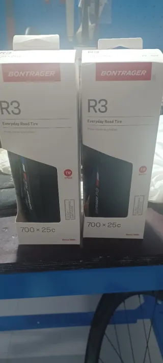 Bontrager R3 700x25c Cubiertas Carretera (2uds)