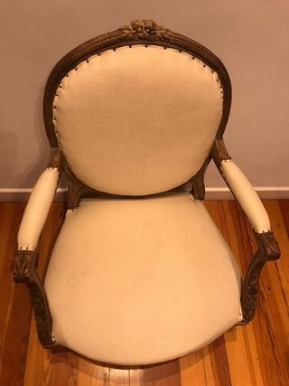 Butaca tapizada madera