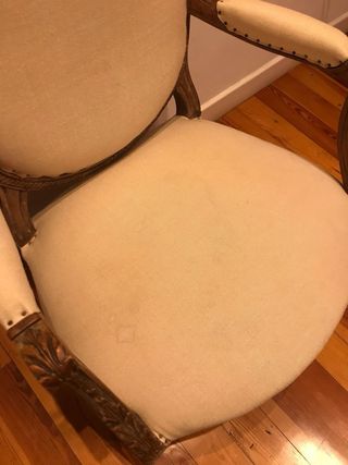 Butaca tapizada madera