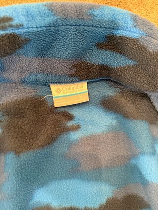 Polar Columbia Niño Talla M Camuflaje Azul