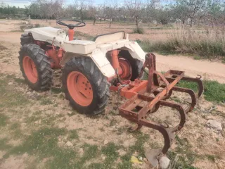 Tractor