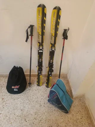 Esquís Junior Tecno Pro con Botas y Bastones
