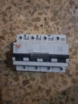 Interruptor Automático IEC 60947-2