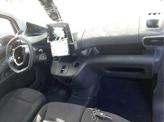 Despiece Peugeot Partner 2023 electrica