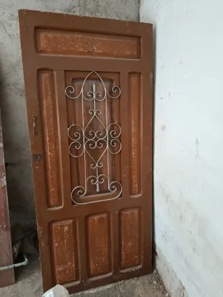 4 Puertas de Madera con Cristal 60euros las cuatro