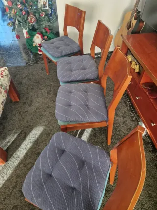 Juego de 4 sillas de comedor madera cerezo