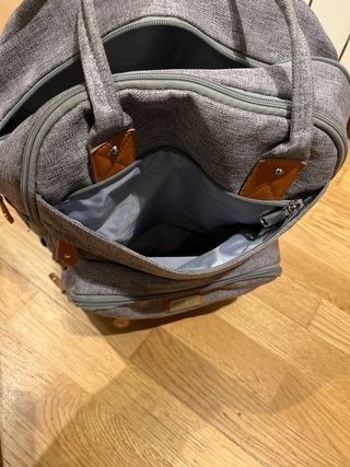 Mochila para bebé gris