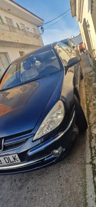 Peugeot 607 2005