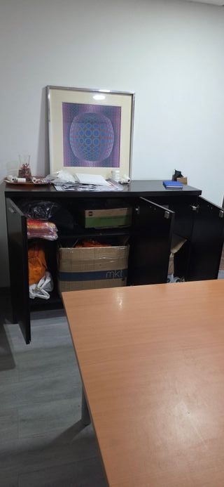 Mueble de oficina negro