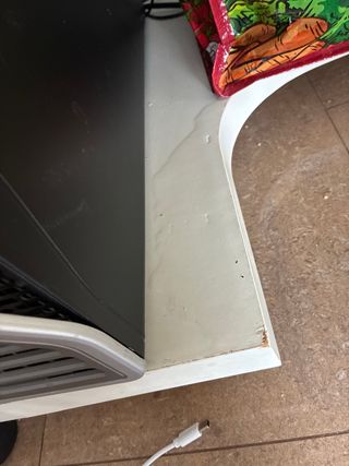 Tavolo da scrivania con ruote