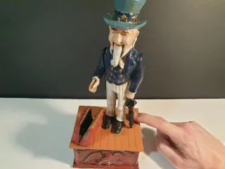 Hucha mecánica de hierro Tío Sam