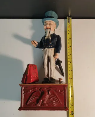 Hucha mecánica de hierro Tío Sam