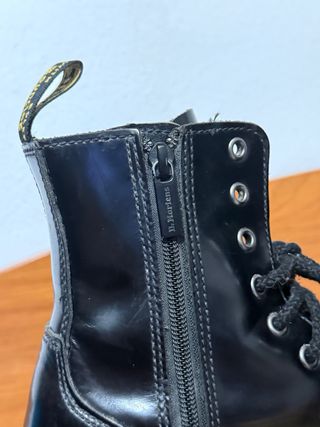 Dr. Martens Jadon Botas Negras con plataforma