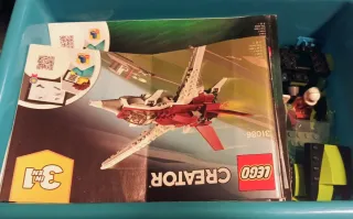 Lego Coche y Piezas Varias