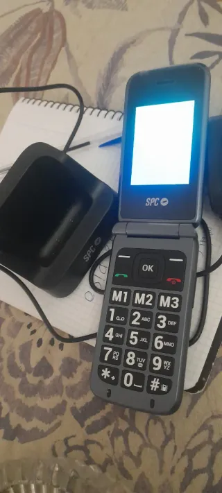 Teléfono móvil SPC gris