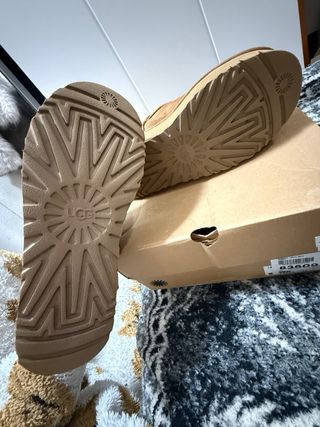 Botas UGG Classic Ultra Mini Plataforma Marrones