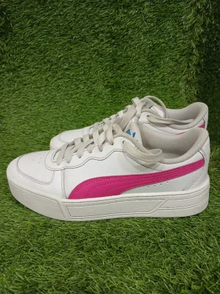 Zapatillas Puma Blancas y Rosas