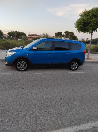 Dacia Lodgy 2015