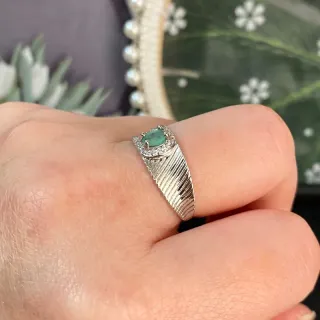 Anillo de Esmeralda natural