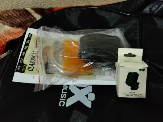 Guitarra MAX MUSIC Negra - A Estrenar, con pack .