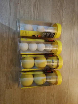 Conjunto de raquetas y pelotas