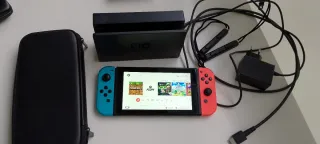 Consola Nintendo Switch Azul y Rojo