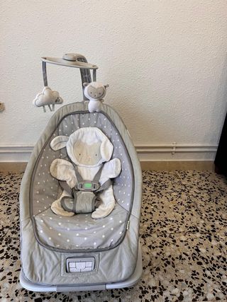 Silla bebé balancín con peluches