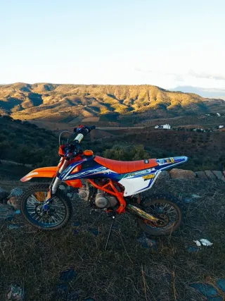 Pit Bike Rebel Master Naranja y Blanca