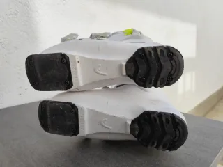 Botas de esquí infantiles. 21 - 21.5